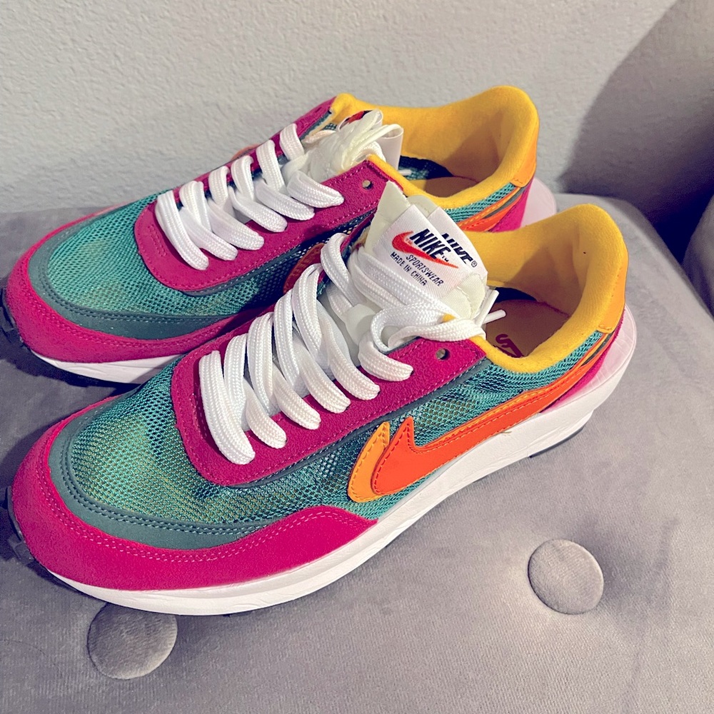 Nike Mesh Sneaker